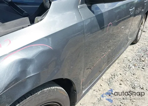 2017 Volkswagen Jetta 1.4T S z USA, uszkodzony, nr VIN 3VW2B7AJ4HM358985